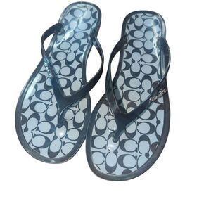 🛍️ Black Sandals with Signature Monogram